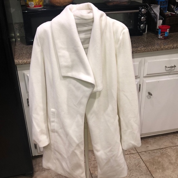 Love Tree White Coat - medium size - Picture 1 of 17